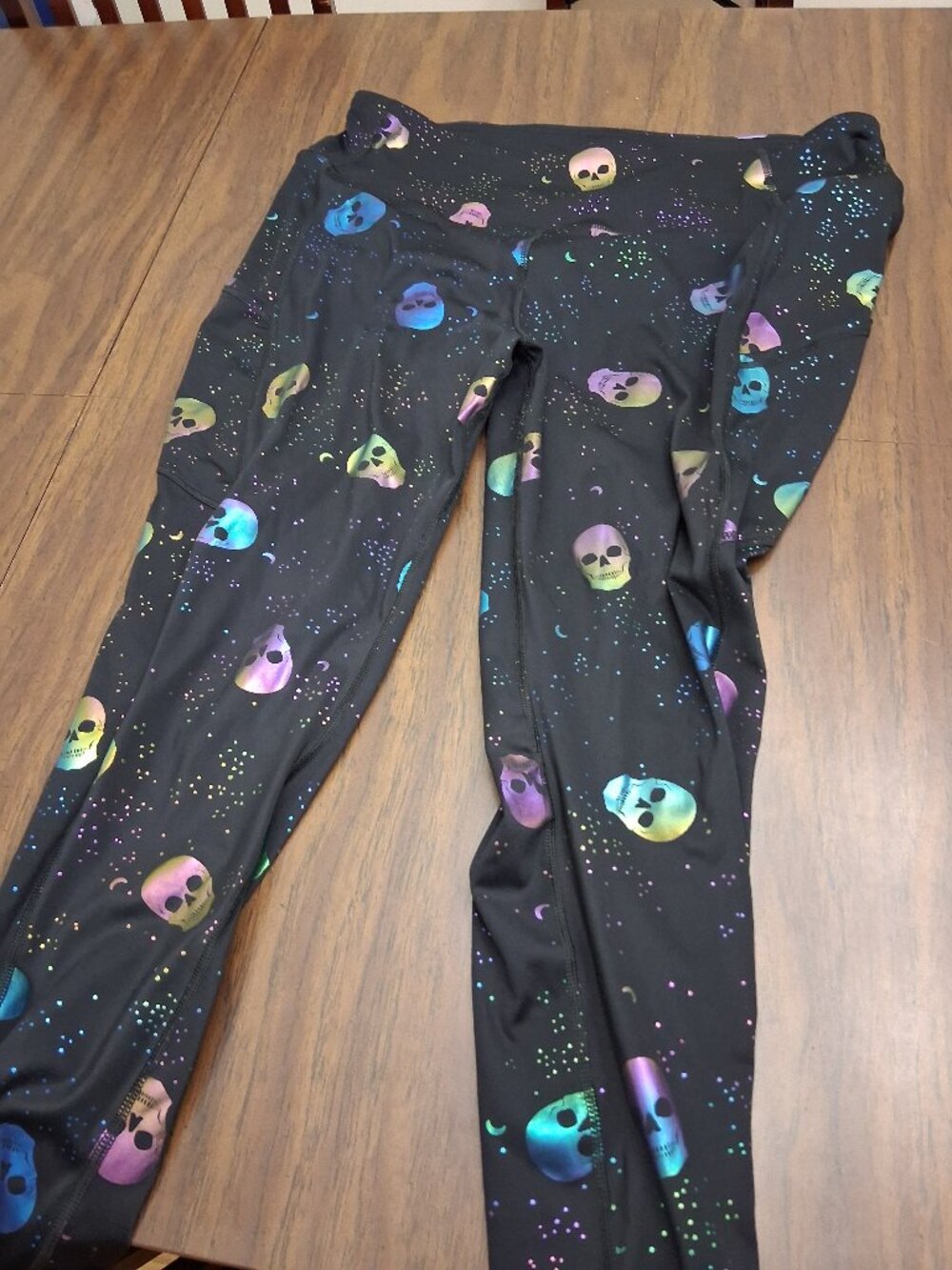 Torrid size 2 skull leggings euc